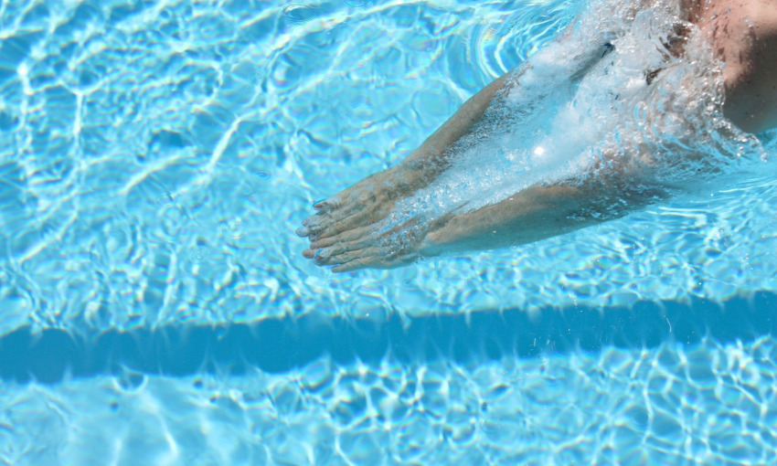 Come pulire la cella dell'elettrolisi del sale della piscina
